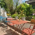 Au Mas De Janita, Et Table D'hotes בית הארחה 3*
