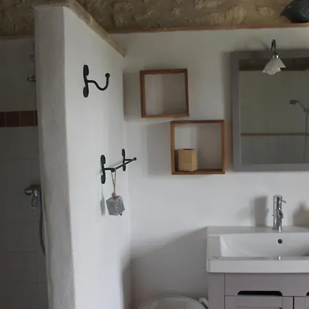 Au Mas De Janita Maison d'hôtes