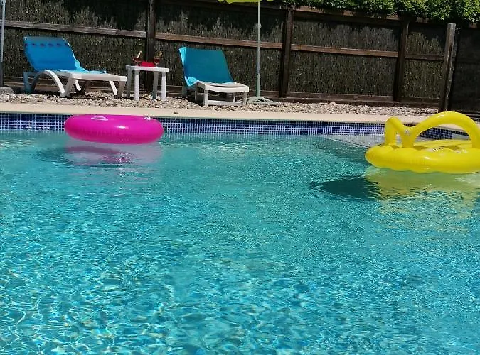 Au Mas De Janita, Et Table D'hotes Affittacamere Cahuzac-sur-Vère