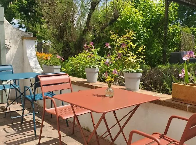 Au Mas De Janita, Et Table D'hotes Affittacamere 3*