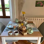 Au Mas De Janita, Et Table D'hotes 게스트하우스 3*