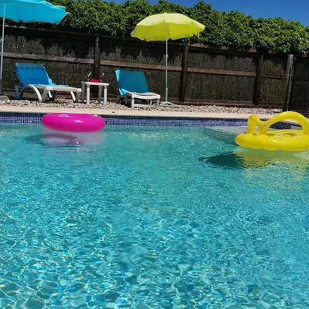 Au Mas De Janita, Et Table D'hotes Konukevi Cahuzac-sur-Vère