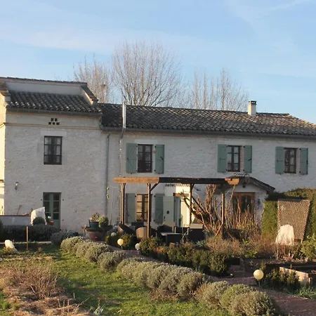 Au Mas De Janita, Et Table D'hôtes 3*