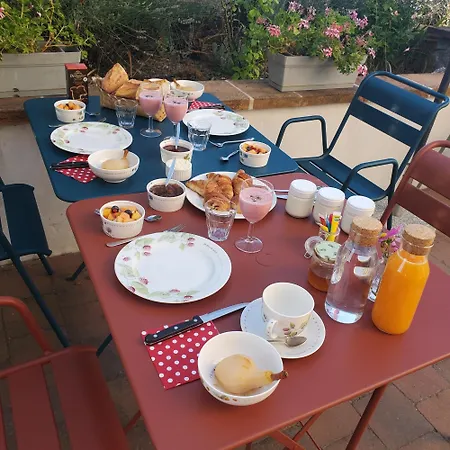 Au Mas De Janita, Et Table D'hotes Cahuzac-sur-Vère